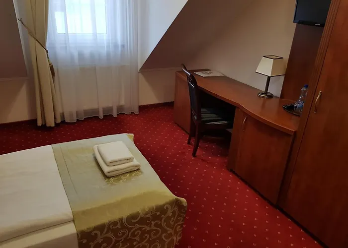 Stara Gorzelnia Hotel